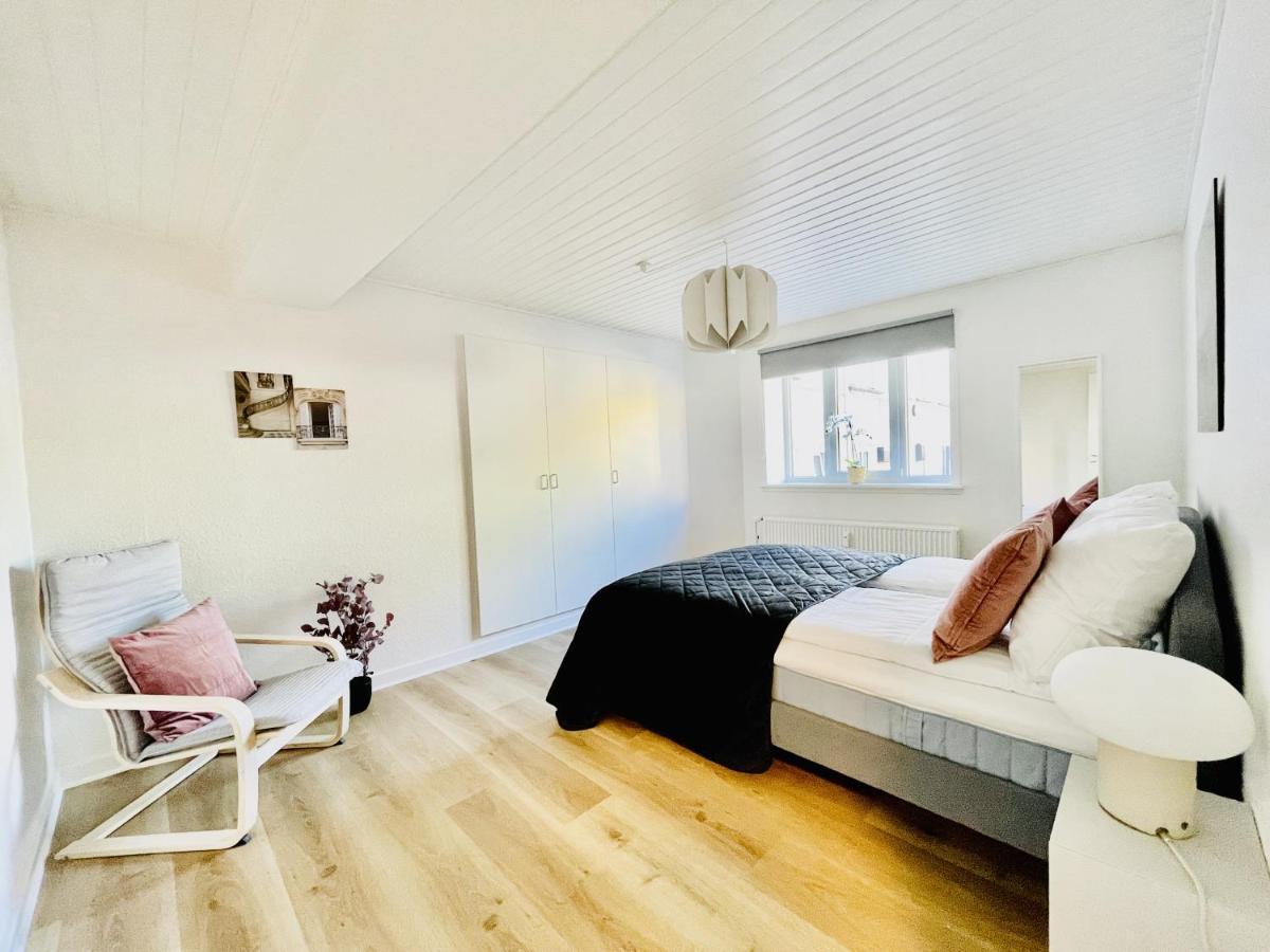 Aday - Charming Apartment In The Pedestrian Street Of Frederikshavn Bagian luar foto
