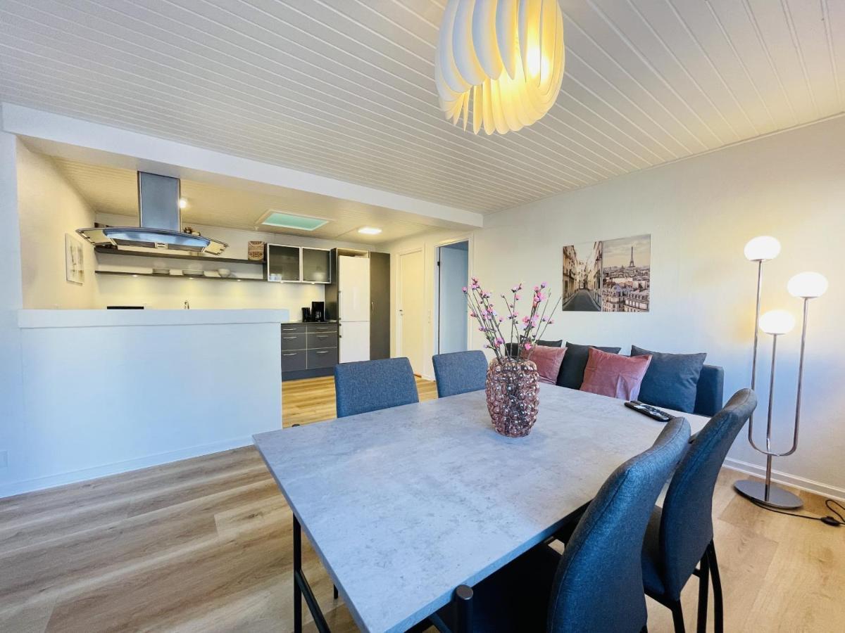 Aday - Charming Apartment In The Pedestrian Street Of Frederikshavn Bagian luar foto