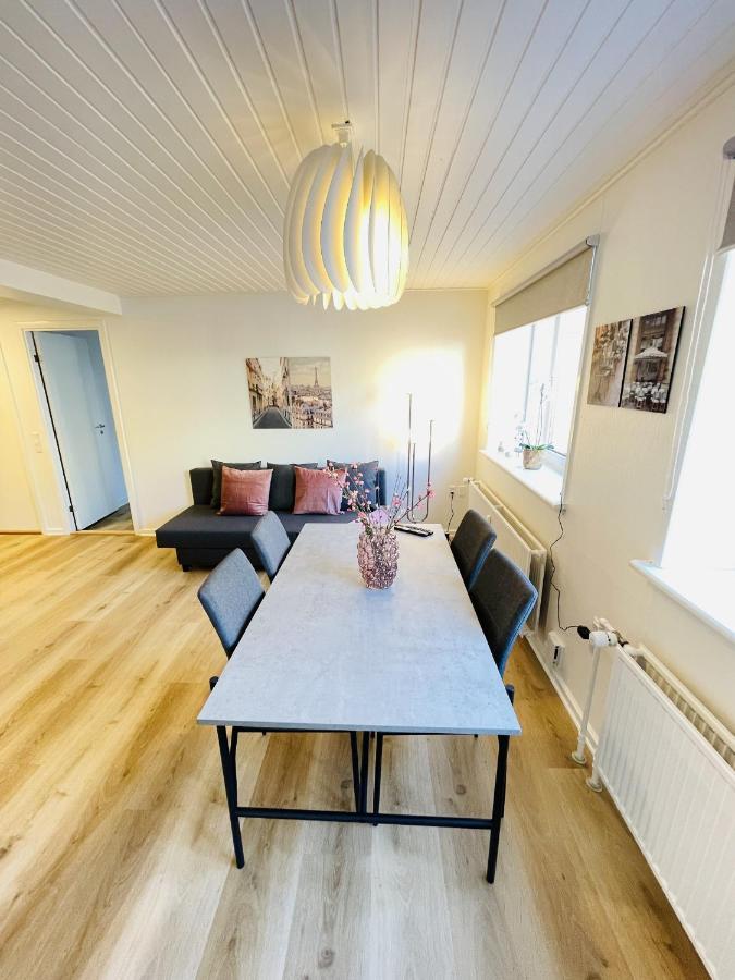 Aday - Charming Apartment In The Pedestrian Street Of Frederikshavn Bagian luar foto
