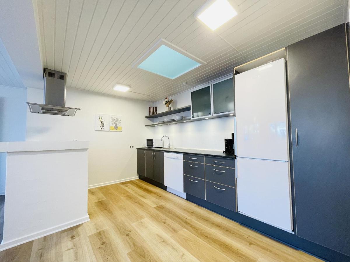 Aday - Charming Apartment In The Pedestrian Street Of Frederikshavn Bagian luar foto
