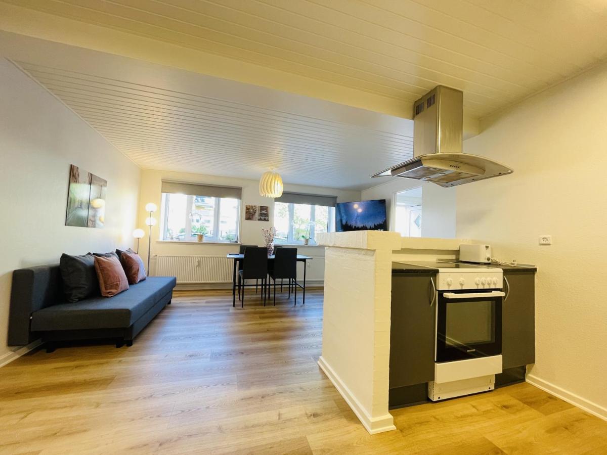 Aday - Charming Apartment In The Pedestrian Street Of Frederikshavn Bagian luar foto